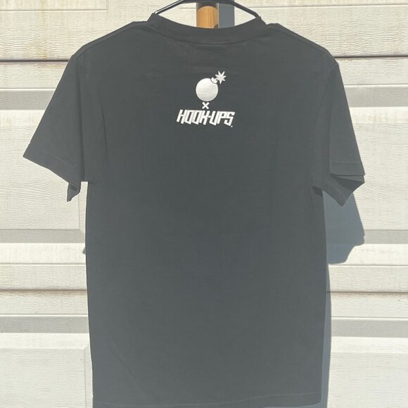 The Hundreds x Hook-Ups “Dream Girl” Collaboration Graphic T-Shirt - Picture 4 of 4